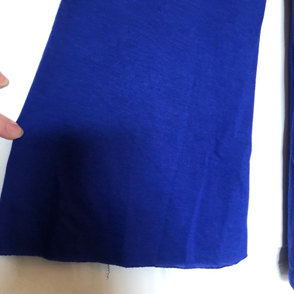 Mesh Detail Bell Sleeve Active Top - Picture 5 of 6